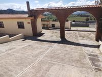 Pórtico con arcos de casa en venta en El Fresno, Atlacomulco