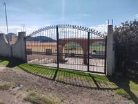 Port&oacute;n de acceso a casa en venta en El Fresno, Atlacomulco